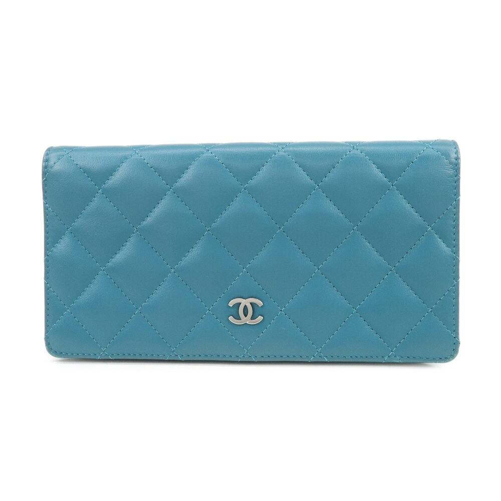 Chanel Classic Flap Matelasse Lambskin Bi-Fold Wallet Blue